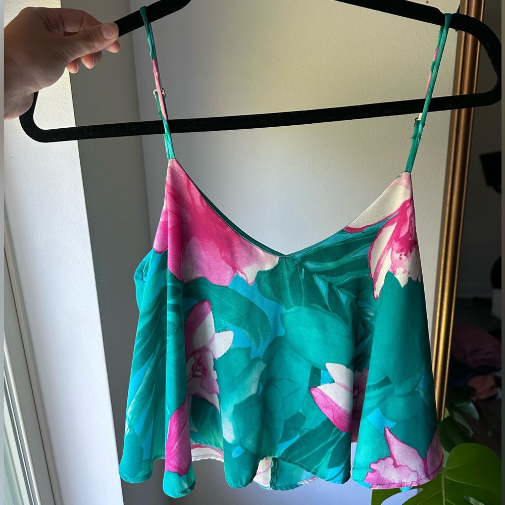 Show Me Your Mumu Lei Bay Top